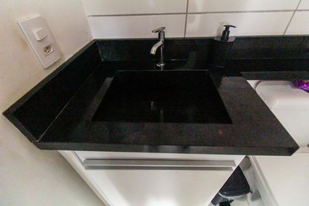 Apartamento para alugar com 41m², 2 quartos e sem vagaBanheiro