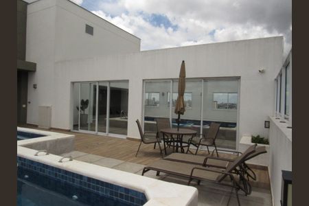 Apartamento à venda com 65m², 3 quartos e 2 vagasÁrea comum - Piscina