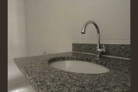 Apartamento à venda com 65m², 3 quartos e 2 vagasBanheiro 2