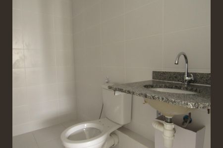Apartamento à venda com 65m², 3 quartos e 2 vagasBanheiro 2