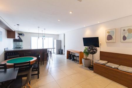 Apartamento à venda com 65m², 2 quartos e 2 vagas Apartamento à venda com 65m², 2 quartos e 2 vagasÁrea comum - Salão de jogos