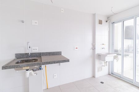 Apartamento à venda com 65m², 2 quartos e 2 vagas Apartamento à venda com 65m², 2 quartos e 2 vagasCozinha e área de serviço