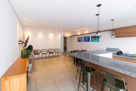 Apartamento à venda com 65m², 2 quartos e 2 vagas Apartamento à venda com 65m², 2 quartos e 2 vagasÁrea comum - Salão de jogos