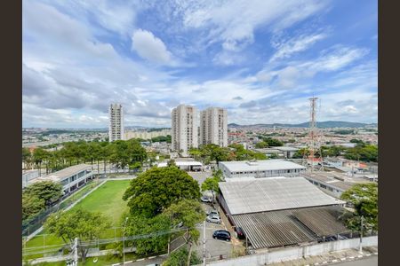 Vista de apartamento à venda com 3 quartos, 65m² em Rochdale, Osasco