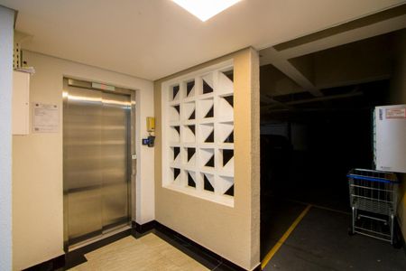 Apartamento à venda com 40m², 2 quartos e 1 vagaÁrea comum