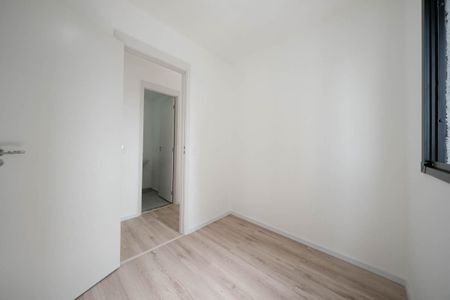 Quarto 1 de apartamento para alugar com 2 quartos, 38m² em Vila Campanela, São Paulo