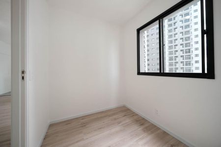 Quarto 1 de apartamento para alugar com 2 quartos, 38m² em Vila Campanela, São Paulo
