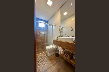 Apartamento à venda com 152m², 4 quartos e 2 vagasBanheiro 