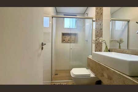 Apartamento à venda com 152m², 4 quartos e 2 vagasBanheiro 