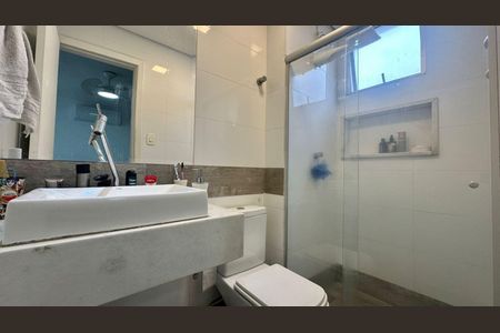 Apartamento à venda com 152m², 4 quartos e 2 vagasBanheiro 