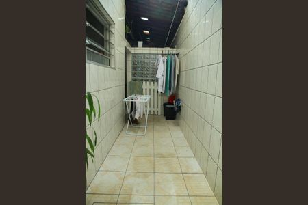 Casa para alugar com 250m², 3 quartos e 2 vagasQuintal Lateral 