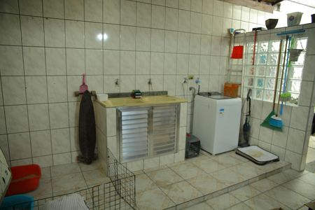 Casa para alugar com 250m², 3 quartos e 2 vagasÁrea de serviço 