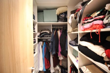 Apartamento à venda com 97m², 3 quartos e 2 vagasCloset da suíte 1