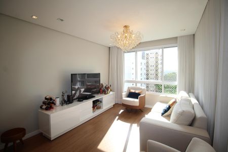 Apartamento à venda com 97m², 3 quartos e 2 vagasSala