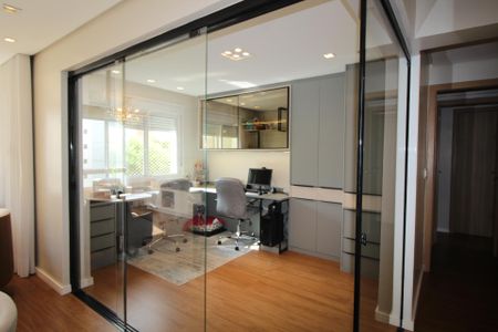 Apartamento à venda com 97m², 3 quartos e 2 vagasEscritório