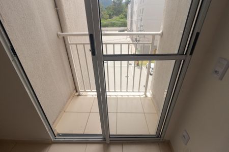 Apartamento para alugar com 44m², 2 quartos e sem vaga Apartamento para alugar com 44m², 2 quartos e sem vagaVaranda da Sala