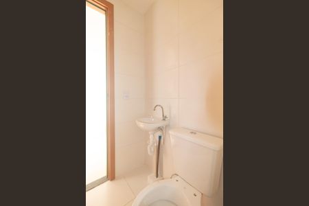 Apartamento para alugar com 44m², 2 quartos e sem vaga Apartamento para alugar com 44m², 2 quartos e sem vagaBanheiro