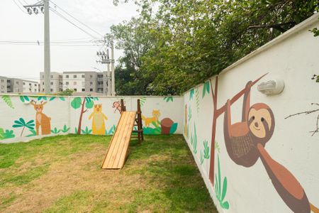 Apartamento para alugar com 44m², 2 quartos e sem vaga Apartamento para alugar com 44m², 2 quartos e sem vagaÁrea comum - Playground