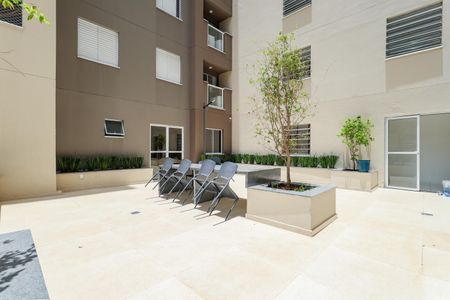 Apartamento para alugar com 38m², 2 quartos e 1 vagaÁrea comum