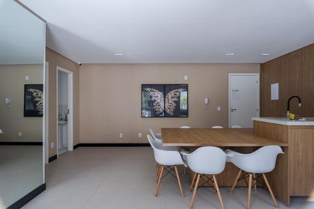 Apartamento para alugar com 38m², 2 quartos e 1 vagaÁrea comum
