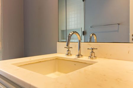 Apartamento à venda com 125m², 2 quartos e 2 vagasBanheiro da Suíte 1