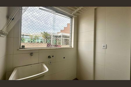 Apartamento à venda com 95m², 3 quartos e 2 vagasÁrea de serviço 