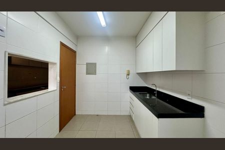 Apartamento à venda com 95m², 3 quartos e 2 vagasCozinha 
