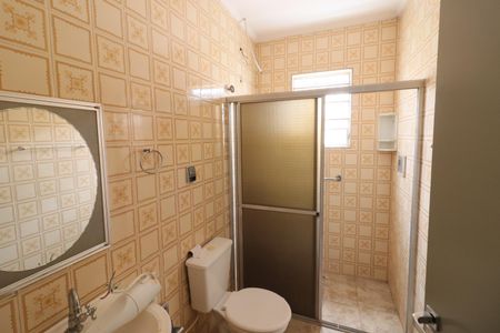 Casa para alugar com 180m², 3 quartos e 4 vagasBanheiro 2