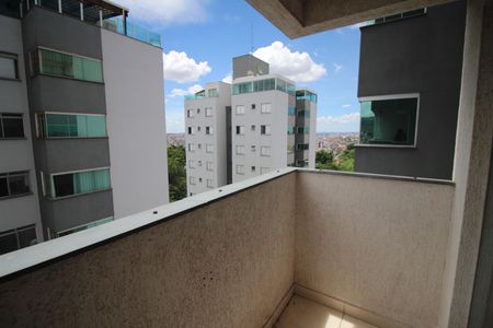 Apartamento à venda com 61m², 2 quartos e 1 vagaVaranda da Sala