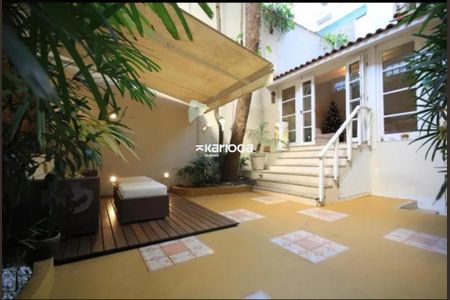 Apartamento à venda com 165m², 3 quartos e 1 vaga