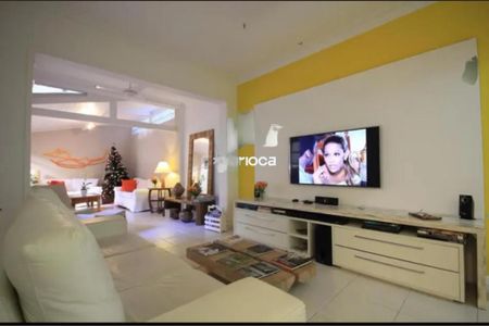 Apartamento à venda com 165m², 3 quartos e 1 vaga