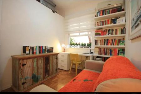 Apartamento à venda com 165m², 3 quartos e 1 vaga