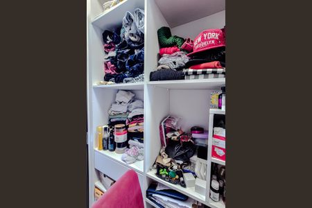 Apartamento para alugar com 34m², 1 quarto e sem vagaArmários