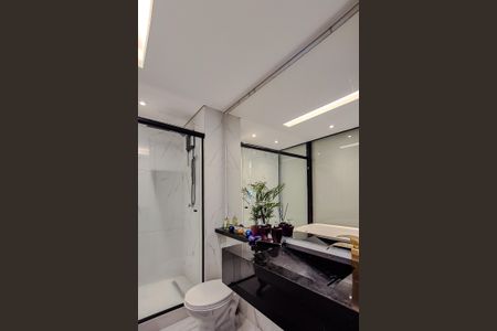 Banheiro de apartamento à venda com 1 quarto, 34m² em Barra Funda, São Paulo