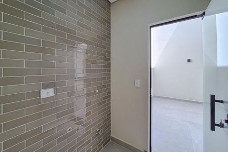 Casa à venda com 180m², 3 quartos e 4 vagasÁrea de Serviço