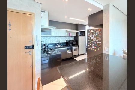 Apartamento à venda com 95m², 3 quartos e 2 vagasCozinha