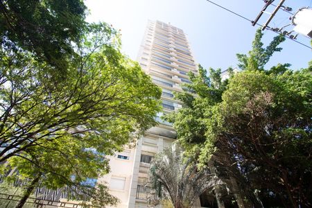 Apartamento à venda com 72m², 2 quartos e 1 vaga