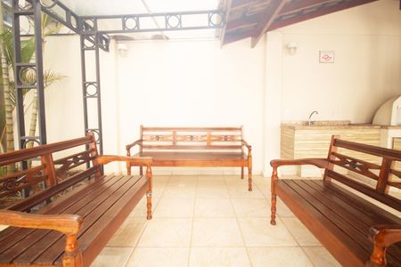 Apartamento à venda com 72m², 2 quartos e 1 vaga