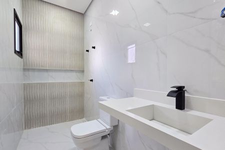 Casa à venda com 180m², 3 quartos e 4 vagasBanheiro - Suíte 3