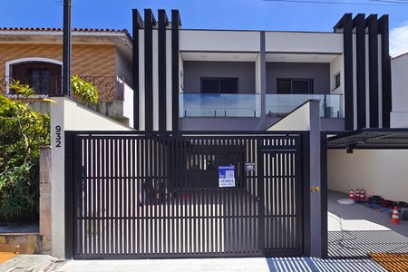 Casa à venda com 180m², 3 quartos e 4 vagasFachada