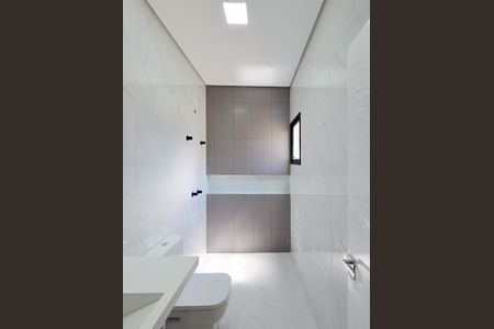 Casa à venda com 180m², 3 quartos e 4 vagasBanheiro - Suíte 1