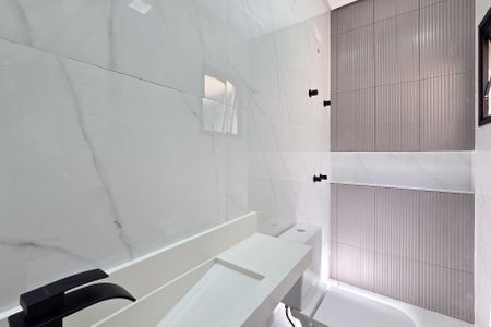 Casa à venda com 180m², 3 quartos e 4 vagasBanheiro - Suíte 2