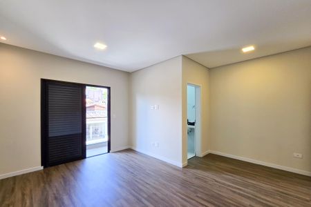 Casa à venda com 180m², 3 quartos e 4 vagasSuíte 3