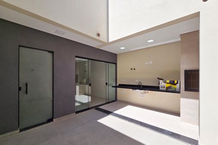 Casa à venda com 180m², 3 quartos e 4 vagasEspaço Gourmet