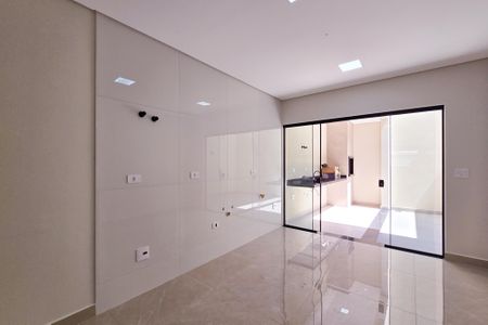 Casa à venda com 180m², 3 quartos e 4 vagasCozinha 