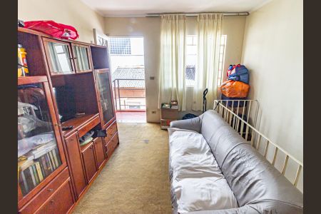 Casa à venda com 242m², 3 quartos e 5 vagasSala