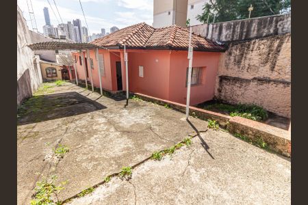 Casa à venda com 242m², 3 quartos e 5 vagasQuintal