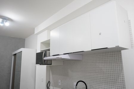 Cozinha de kitnet/studio para alugar com 1 quarto, 27m² em Mooca, São Paulo
