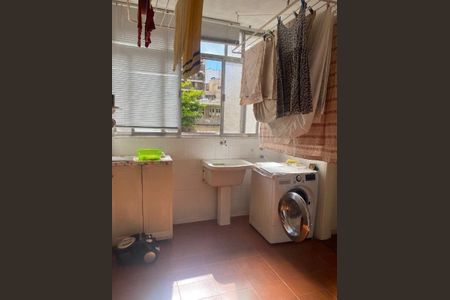 Apartamento à venda com 221m², 4 quartos e 2 vagas