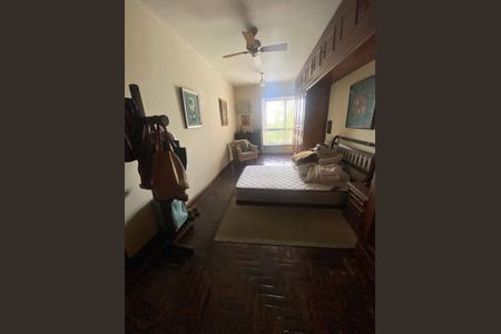 Apartamento à venda com 221m², 4 quartos e 2 vagas